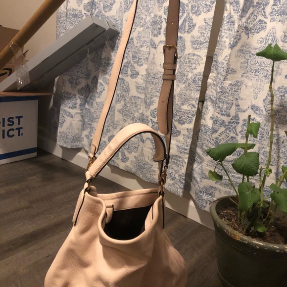 MK purse - Picture 2 of 2